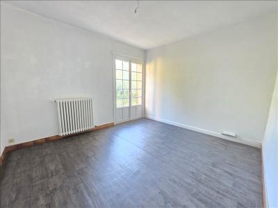For rent Valbonne 4 rooms 102 m2 Alpes Maritimes (06560) photo 3