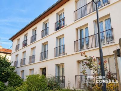 For sale Clermont-ferrand 4 rooms 87 m2 Puy de dome (63000) photo 0