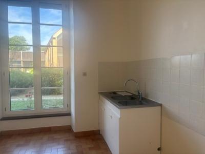 For rent Sainte-severe-sur-indre 3 rooms 71 m2 Indre (36160) photo 2