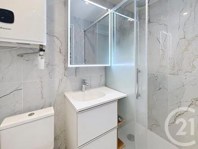 Louer Appartement Thiais 990 euros
