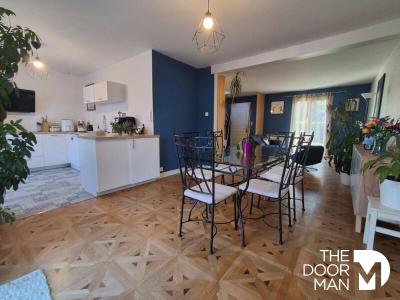 For sale Chartres 4 rooms 98 m2 Eure et loir (28000) photo 0
