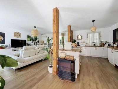 Annonce Vente 5 pi�ces Maison Carros 06