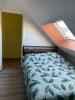 Location Maison Yevre-la-ville  12 m2