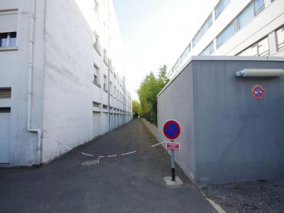 For sale Rochelle 1 room 15 m2 Charente maritime (17000) photo 0