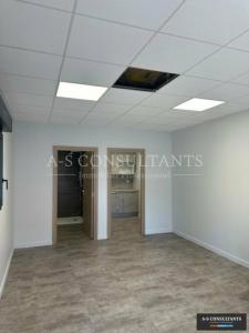 Louer Commerce Ravoire 42000 euros