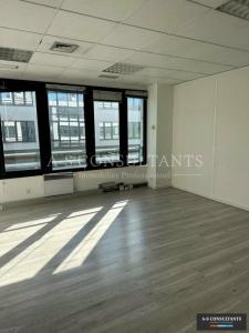 Louer Bureau Meylan 17028 euros