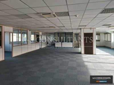 Annonce Location Local commercial Sillingy 74