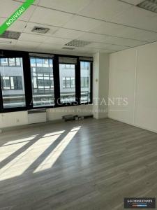 For rent Meylan 150 m2 Isere (38240) photo 0