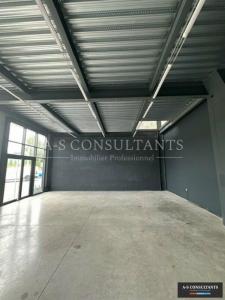 Louer Local commercial Chignin 77088 euros