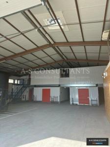For rent Rumilly 1200 m2 Haute savoie (74150) photo 0