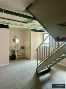 Louer Local commercial Chambery 98400 euros