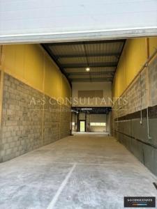 Louer Commerce Albertville 27000 euros