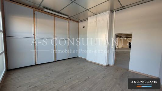 Louer Commerce Thorrenc Ardeche