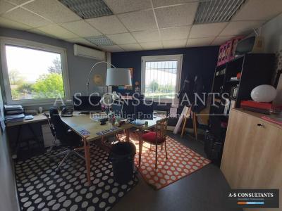 Annonce Location Bureau Toussieu 69