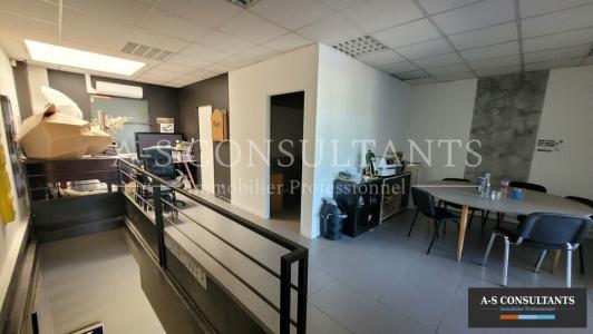 Louer Local commercial 225 m2 Salaise-sur-sanne