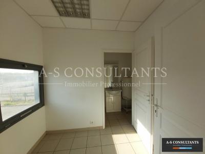 Louer Bureau Salaise-sur-sanne 8400 euros