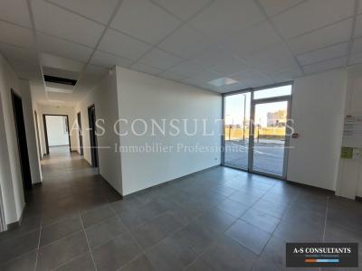 Annonce Location Local commercial Chanas 38