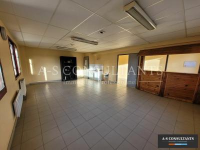 Annonce Location Commerce Saint-pierre-de-boeuf 42