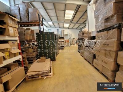 Louer Local commercial 750 m2 Moras-en-valloire