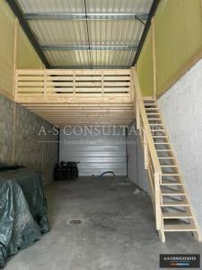 Louer Commerce 147 m2 Faverges
