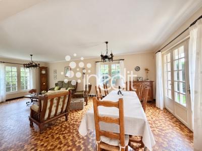For sale Lambersart 6 rooms 160 m2 Nord (59130) photo 2
