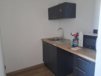 Louer Bureau Saint-paul 22800 euros