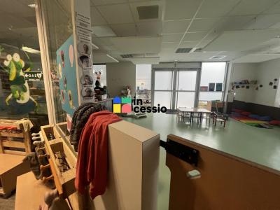 Annonce Location Local commercial Mans 72