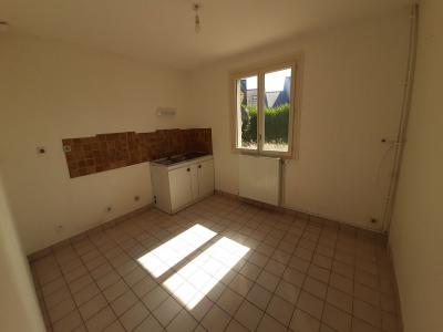 For sale Beaufort-en-vallee 3 rooms 65 m2 Maine et loire (49250) photo 1