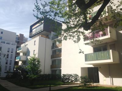 For rent Lyon-7eme-arrondissement 2 rooms 41 m2 Rhone (69007) photo 0