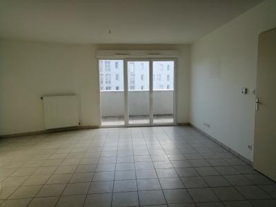 Louer Appartement Saint-priest Rhone