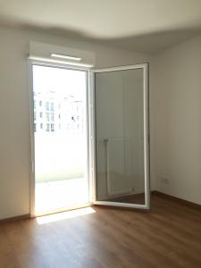 Louer Appartement Saint-priest 727 euros