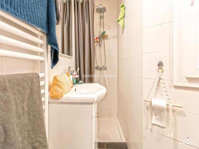 For rent Paris-18eme-arrondissement 2 rooms 34 m2 Paris (75018) photo 4