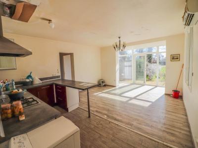 For sale Plouye 3 rooms 70 m2 Finistere (29690) photo 2