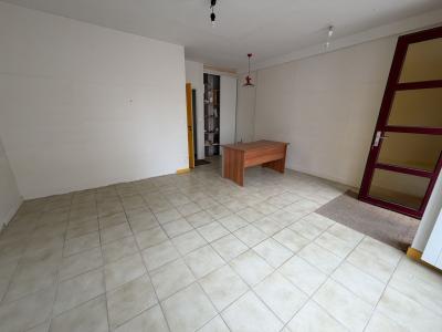 For sale CENTRE VILLE 3 rooms 61 m2 Charente maritime (17170) photo 4