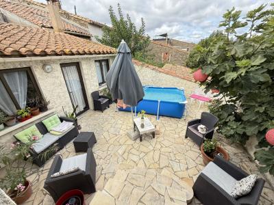 For sale 5 rooms 143 m2 Herault (34210) photo 0