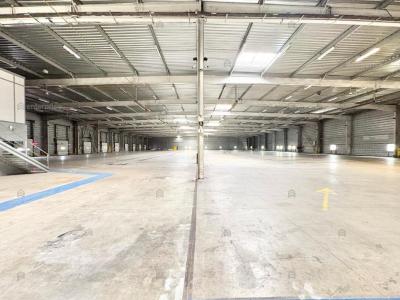 Louer Commerce Val-de-reuil 363950 euros