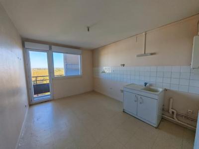 Louer Appartement 75 m2 Montceau-les-mines