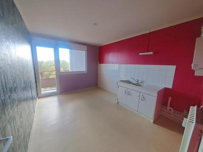 Louer Appartement 75 m2 Montceau-les-mines