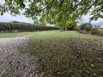 Acheter Terrain 1300 m2 Chapelle-de-la-tour