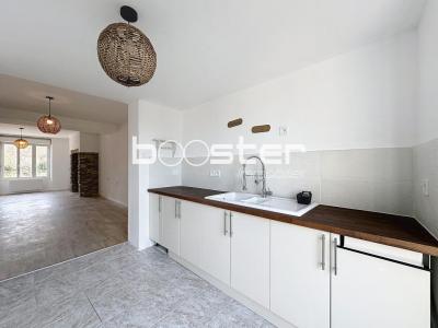 For sale Saint-yrieix-la-perche 6 rooms 115 m2 Haute vienne (87500) photo 3