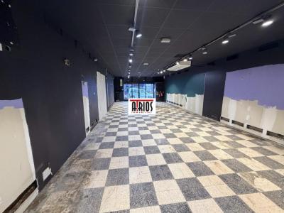 For rent Toulon 427 m2 Var (83100) photo 0