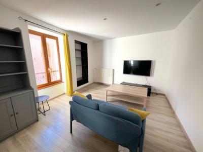 For rent Saint-haon-le-chatel 75 m2 Loire (42370) photo 3