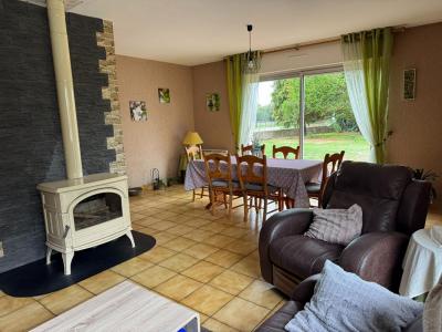 For sale Plumergat 5 rooms 112 m2 Morbihan (56400) photo 1