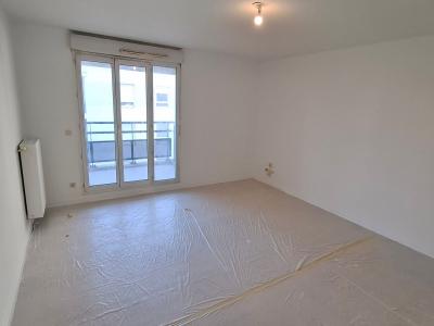 For sale Lyon-7eme-arrondissement 4 rooms 85 m2 Rhone (69007) photo 1
