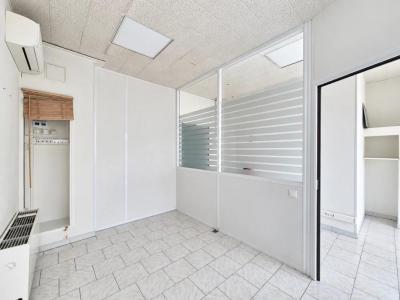 Acheter Local commercial 110 m2 Saint-martin-du-var