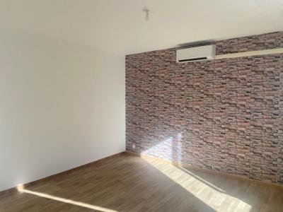 For rent CENTRE VILLAGE 4 rooms 80 m2 Gard (30160) photo 1