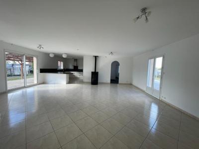For sale Quiers-sur-bezonde 7 rooms 160 m2 Loiret (45270) photo 1