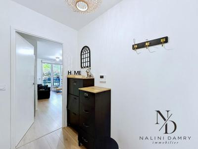 Acheter Appartement Plessis-trevise 299000 euros