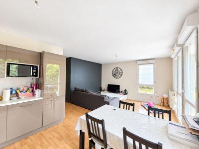 For sale Ecquevilly 4 rooms 75 m2 Yvelines (78920) photo 3