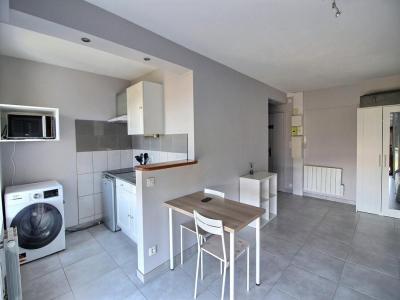 For rent Saint-etienne 1 room 27 m2 Loire (42100) photo 4